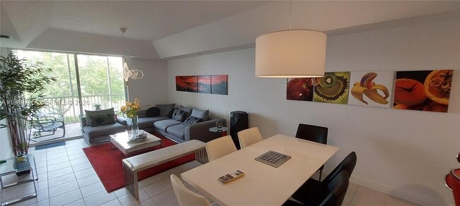 Building Photo - 10710 NW 66th St