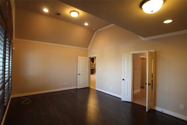 Building Photo - Biscayne Lake Drive, Pearland, TX 77584 - 4 BR 3.5 BA single-family home