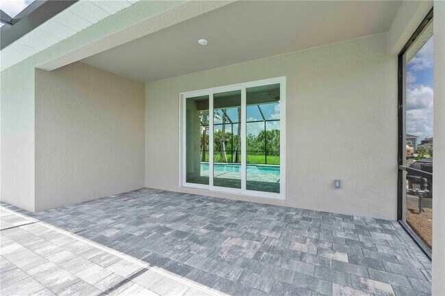 Building Photo - 15077 Jadestone Dr