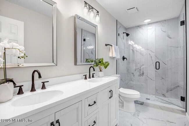 Building Photo - Waterfront 3 BR 2 BA Remodeled Rental Home