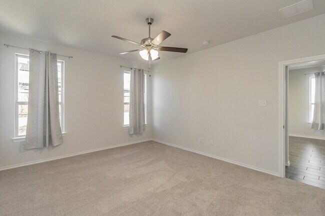 Building Photo - "Beautiful 3-Bedroom 2-Bath Oasis in Forney, TX: Spacious Living!"