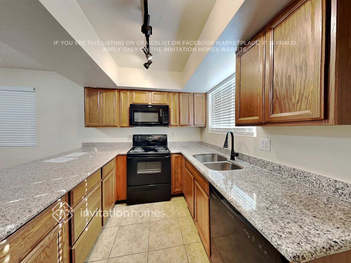 Building Photo - 246 W Kristal Way