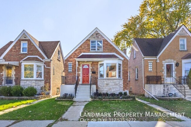 Primary Photo - 6155 W School St