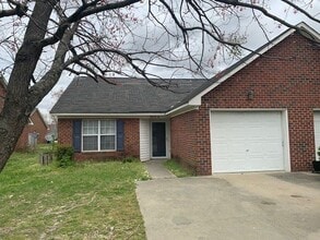 Building Photo - 2610 Richard Dr