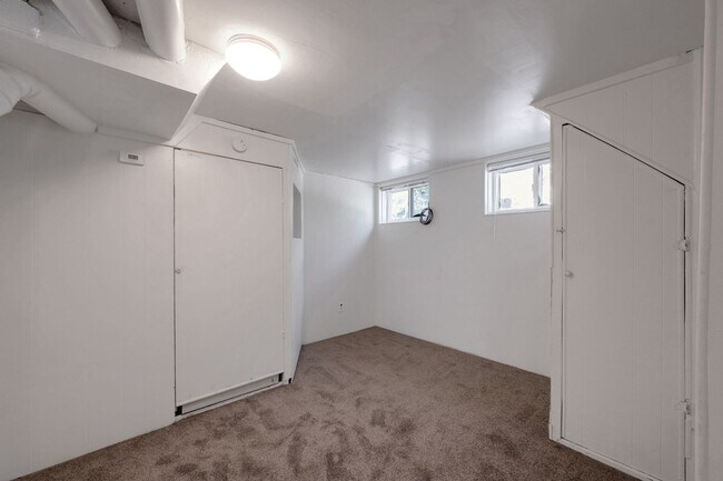 Building Photo - Spacious 4BR House in Greeley