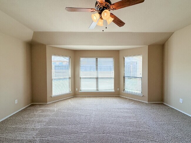 Building Photo - 3 bed, 2 Bath Home in North Fort Worth