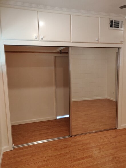 Bedroom - 1130 Olive St