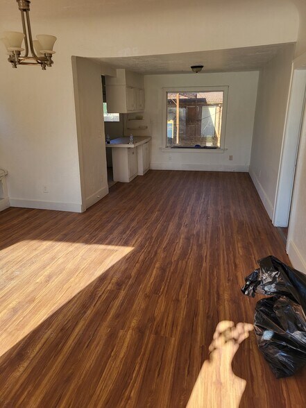 Building Photo - 1521 NW 45th St