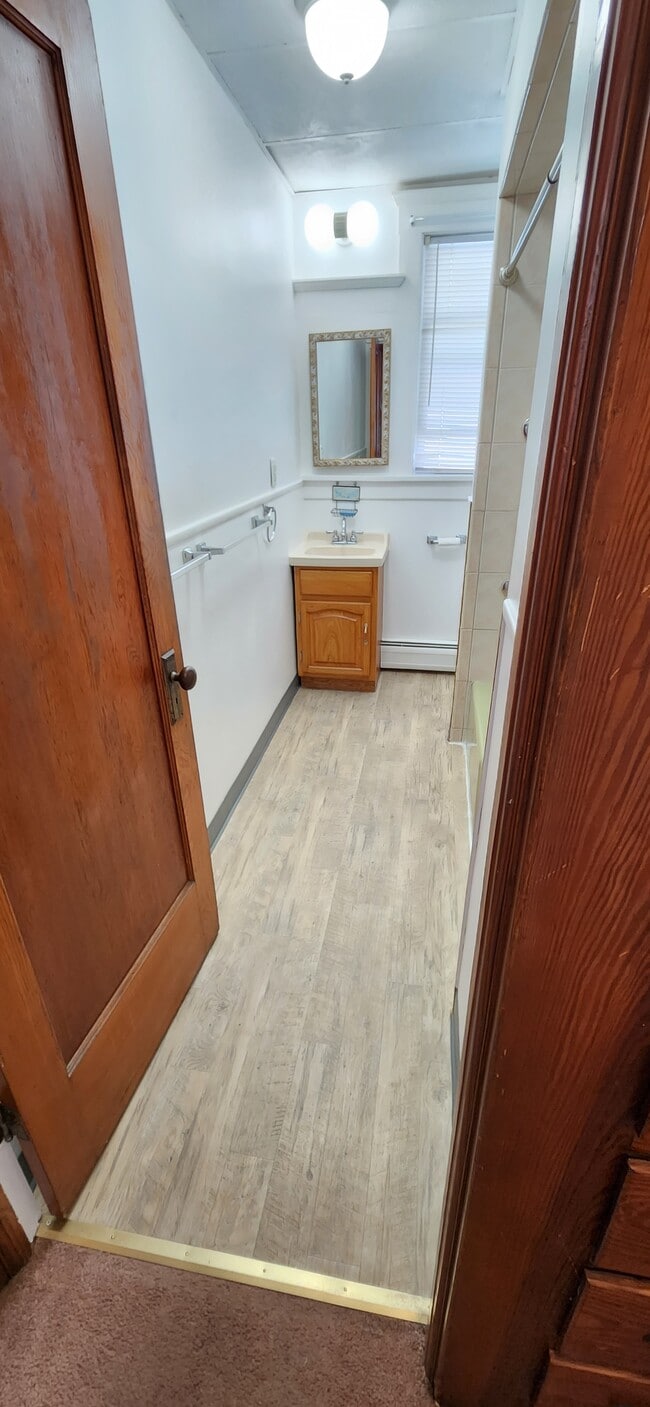 Primary Photo - 368 Winola Ave