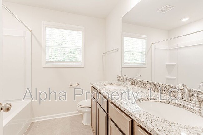 Building Photo - 364 White Peach Wy