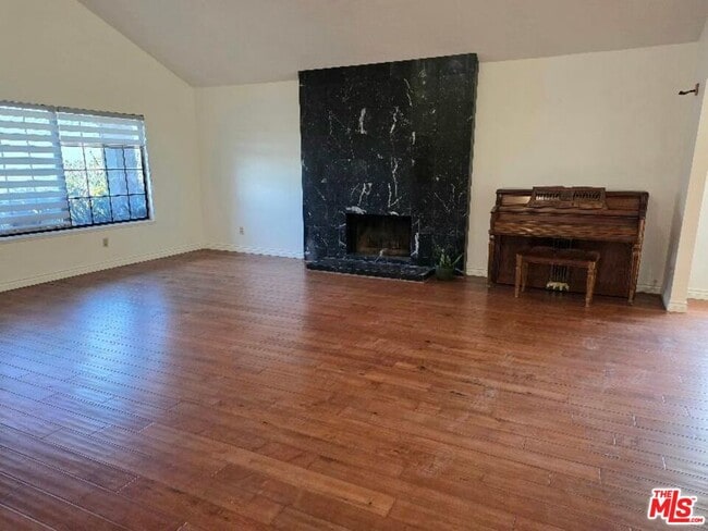 Building Photo - 1781 Benton Wy