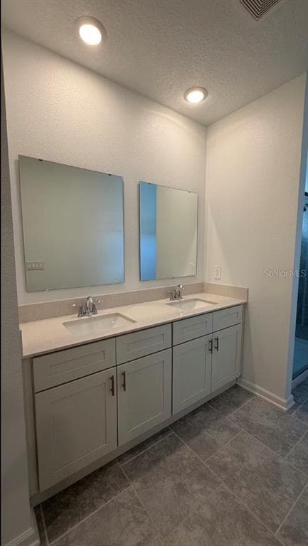 Building Photo - 2152 Sweet Honey Ln