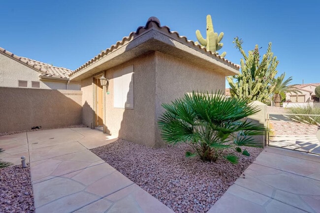 Building Photo - 16431 W Boulder Vista Dr