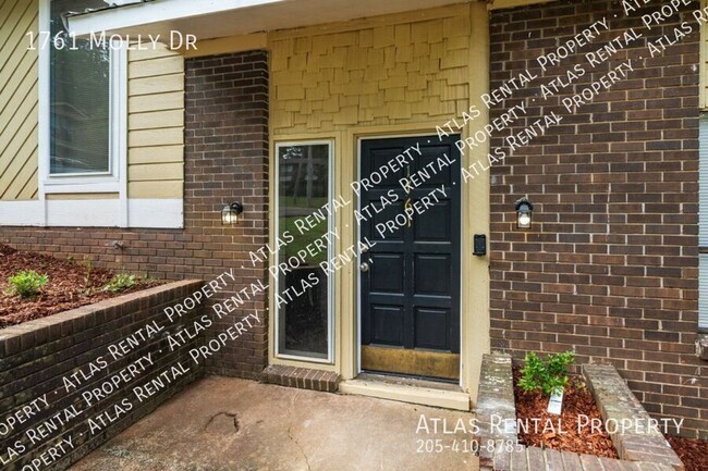 Building Photo - 1761 Molly Dr
