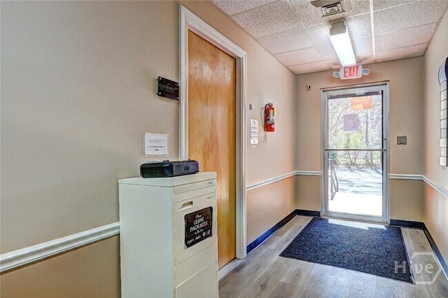 Building Photo - 333 Alcovy St