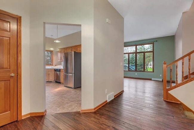 Building Photo - 813 8th St N