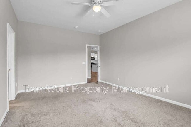 Building Photo - 158 Hayworth Rd
