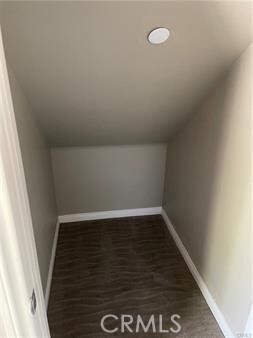 Building Photo - 3476 Villa Dr