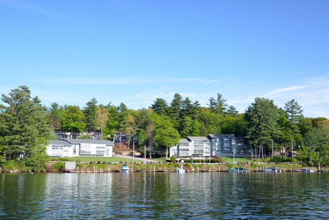 Building Photo - 883 Weirs Blvd