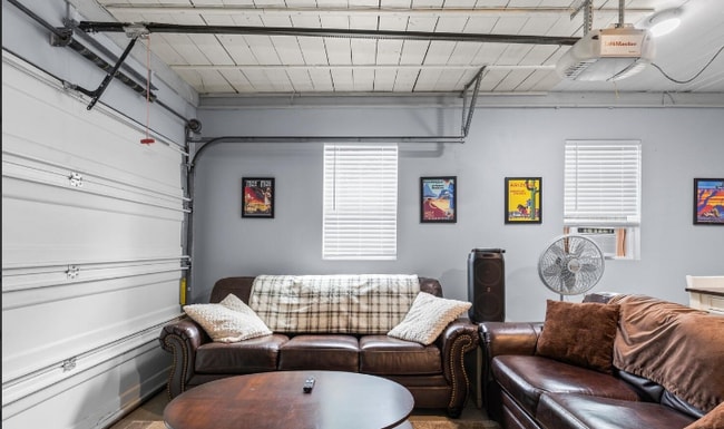 Building Photo - 2105 S Hazel Ct