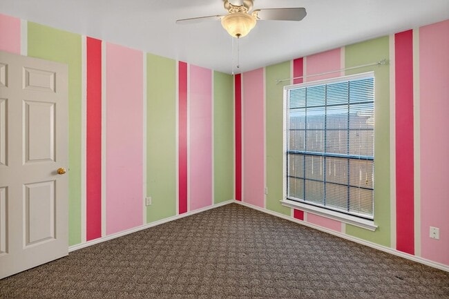 Building Photo - 1709 Castleford Rd