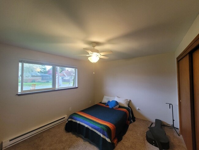 Building Photo - Auburn duplex rambler home for rent -  2 b...
