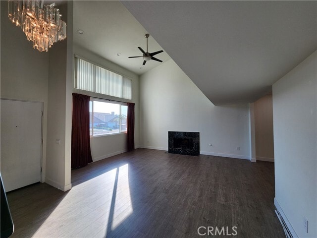 Building Photo - 2341 Del Mar Rd