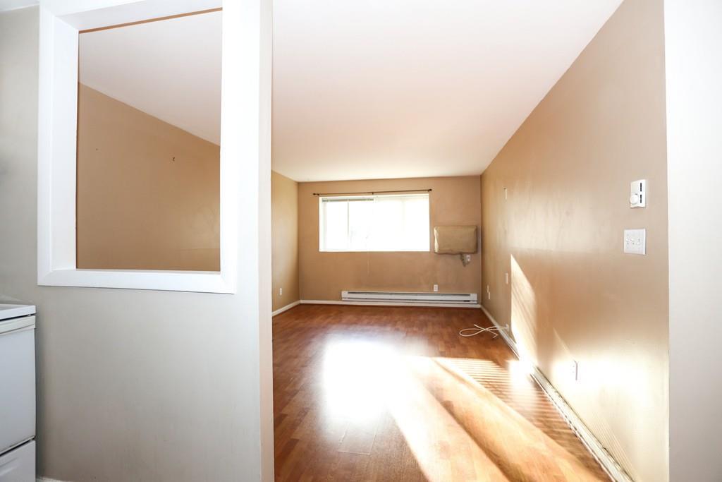Building Photo - 61 Fairmount St