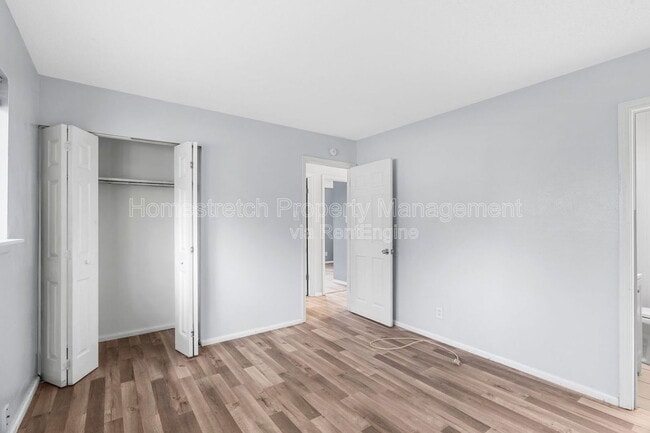 Building Photo - 235 Moule Dr