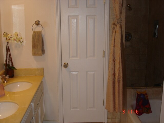 Building Photo - 330 Cordova St