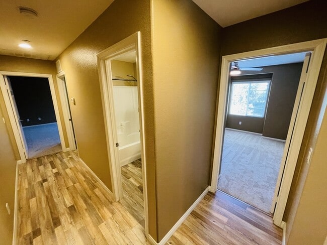 Building Photo - Single Family Residence
