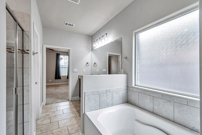 Building Photo - 7041 XIT Ranch Rd