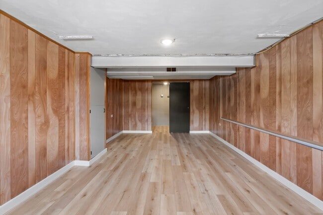 Building Photo - AVAILABLE NOW!! Fully RENOVATED 3 bedroom TOWNHOME in WEST MIFFLIN! COME CHECK IT OUT!