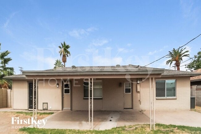 Building Photo - 2515 N 68th St