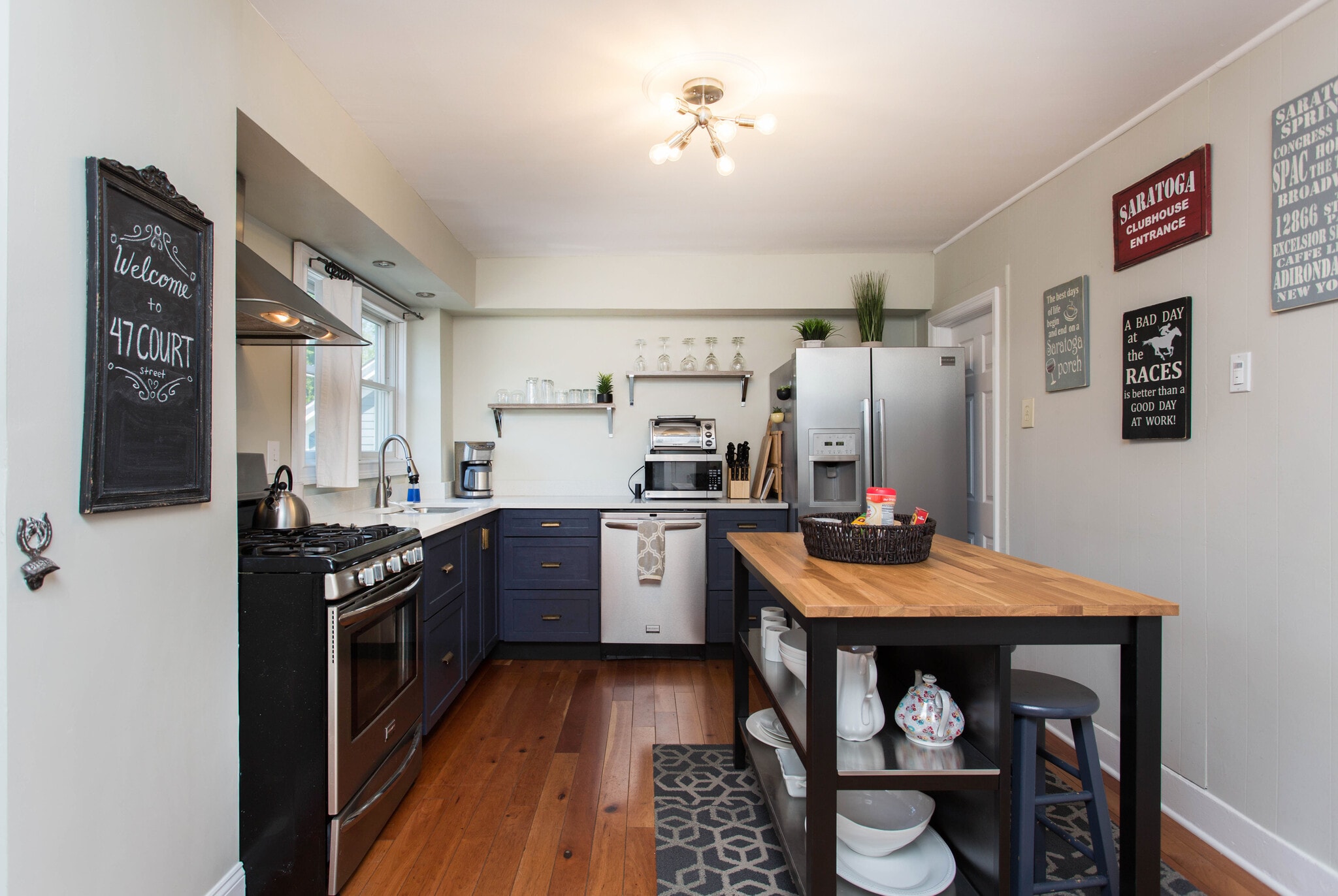 Kitchen - 47 Court St