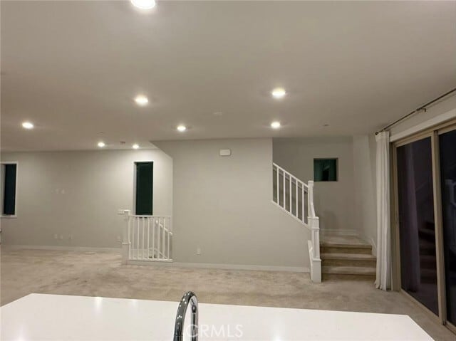 Building Photo - 602 Catalonia