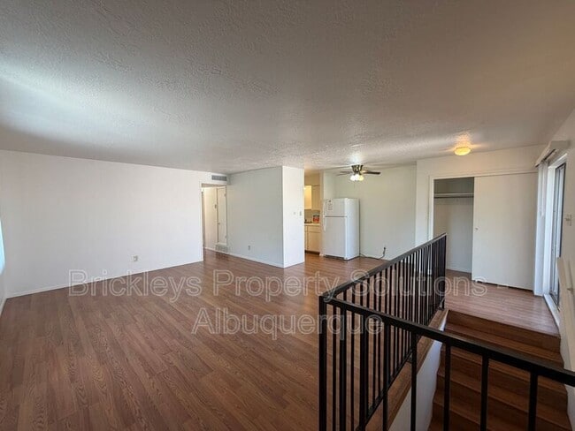 Building Photo - 8444 Spain Rd NE