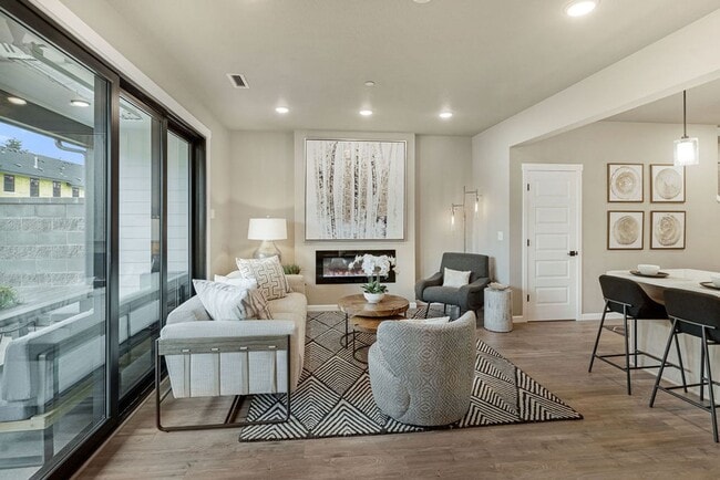 Building Photo - 6931 NE 132nd Way