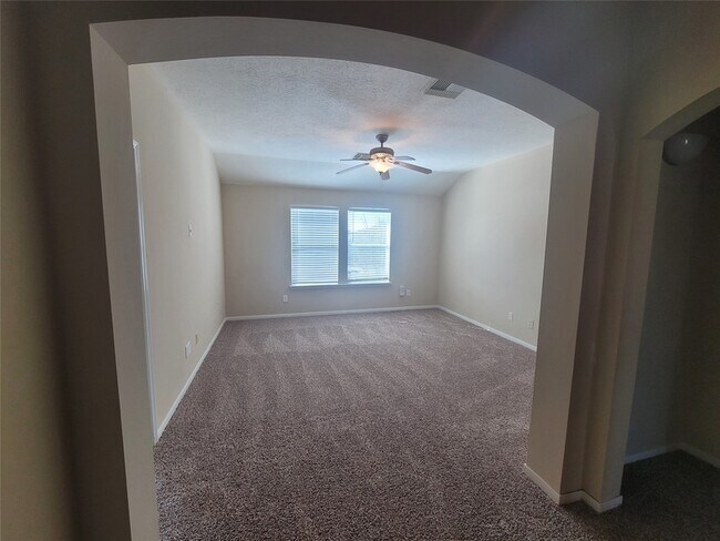 Building Photo - 17211 Brookhollow Grove Ct