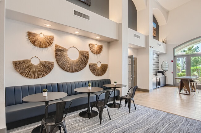 Building Photo - Springs at Alta Mesa