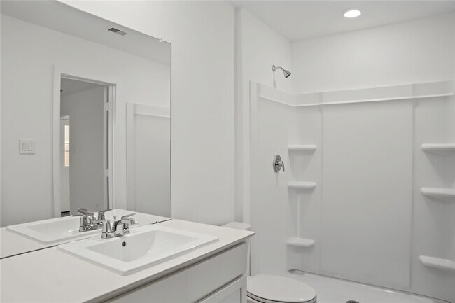 Building Photo - 16819 Spotted Oak Dr