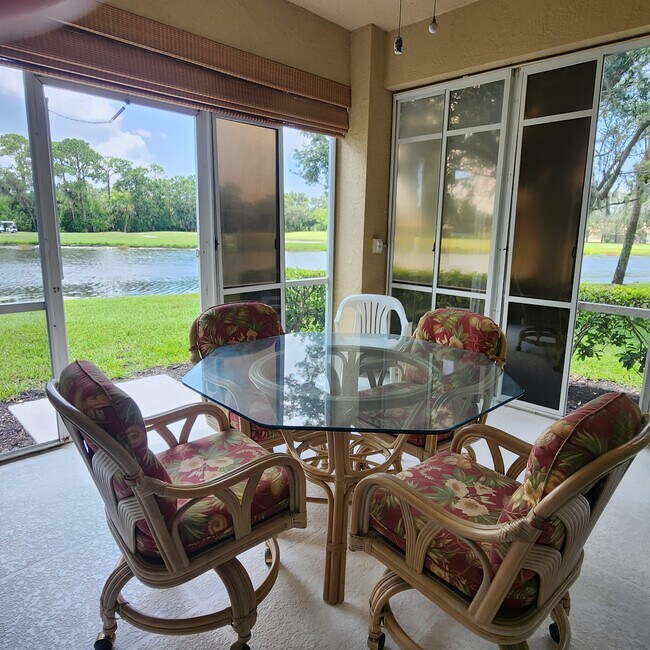Building Photo - 6326 Grand Oak Cir