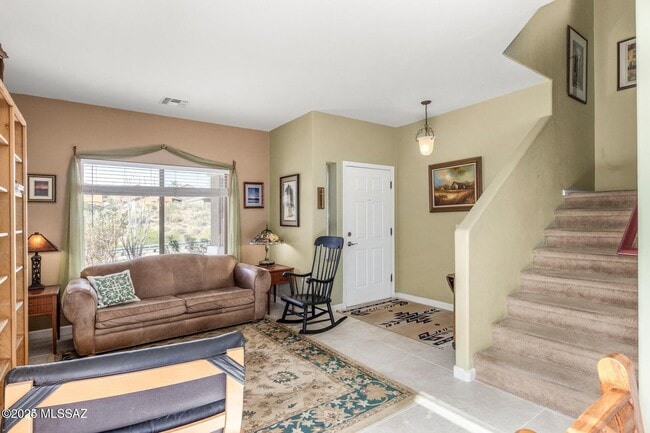 Building Photo - 39027 Furlong Ct