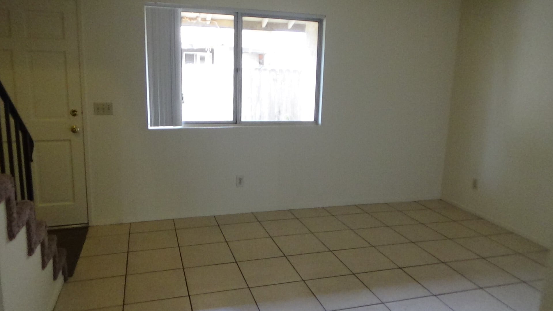 Living Room - 1117 Seabreeze Way