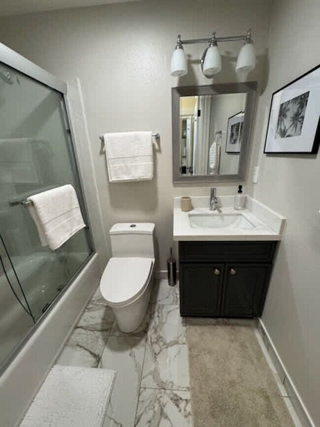 Building Photo - 4100 Alhambra Way