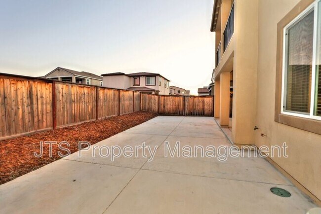 Building Photo - 3606 Nuestra Ave