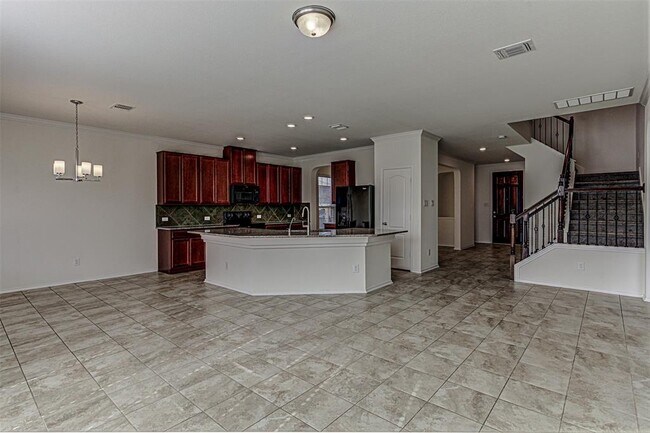 Building Photo - 339 Alamosa Dr