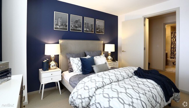 Building Photo - 112 beverly St