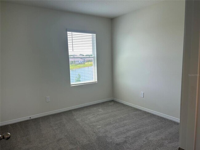 Building Photo - 17218 Reserva Dr