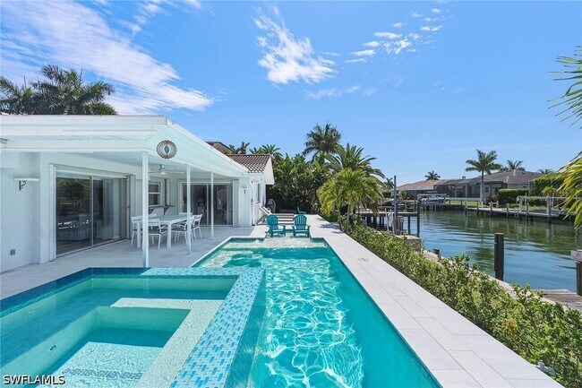 Building Photo - 799 Caribbean Ct